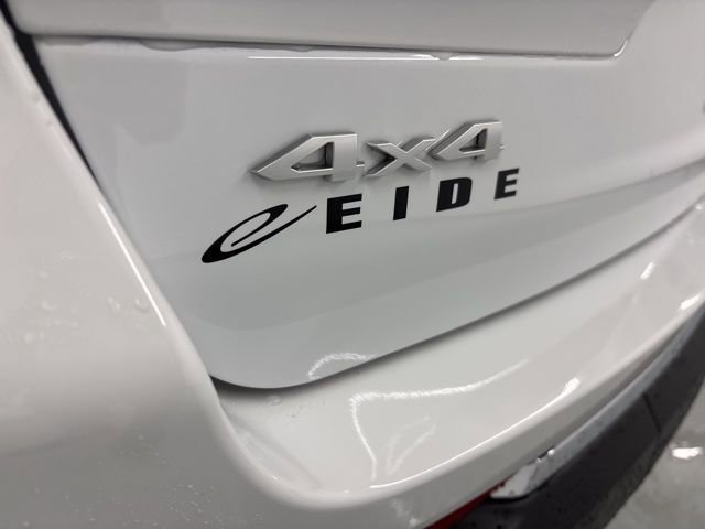 New 2025 Jeep Grand Cherokee L Limited w/ Trailer Tow Package image 9