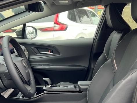 New 2026 Toyota Prius Limited FWD image 13