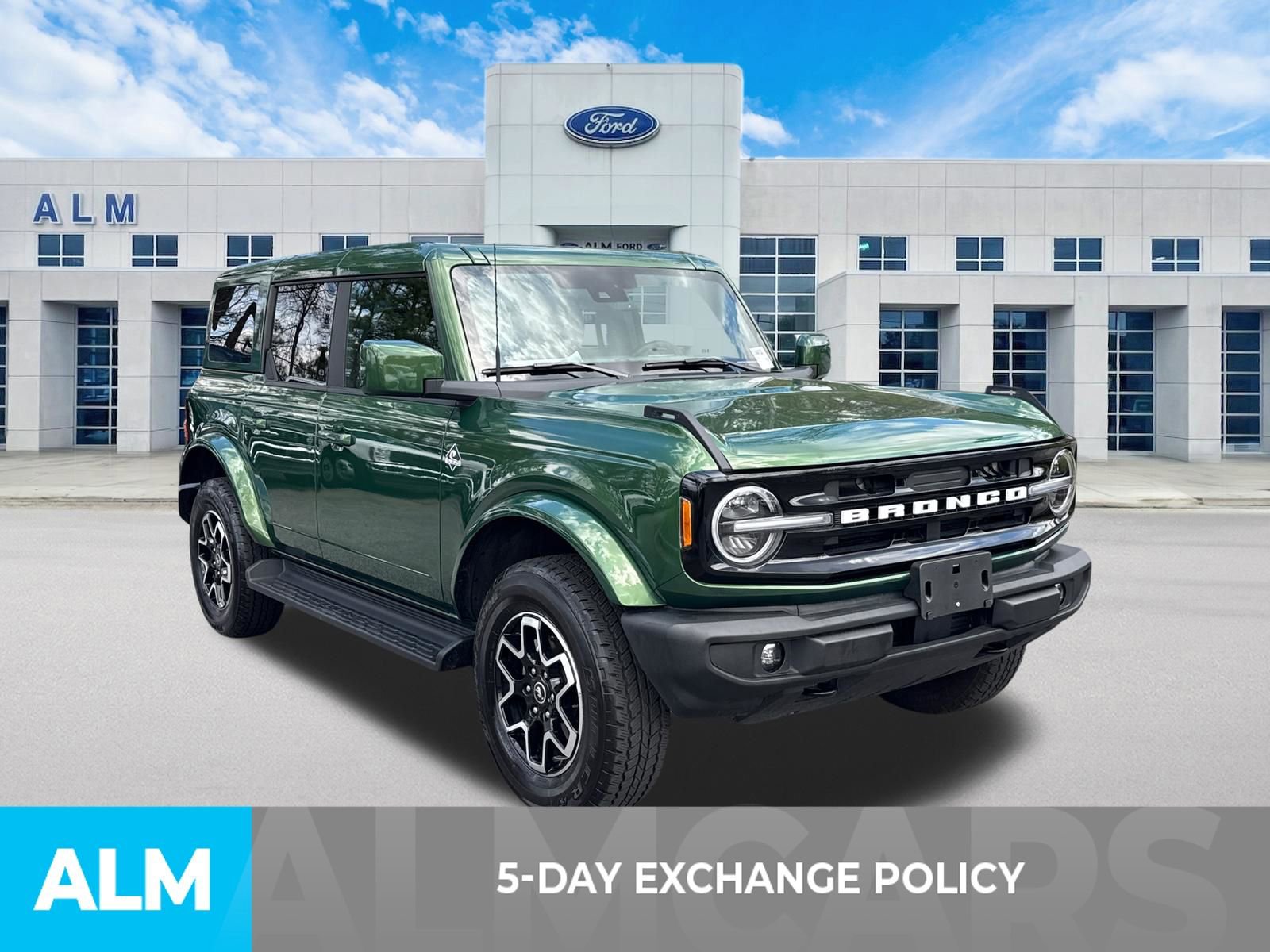 Certified 2025 Ford Bronco Outer Banks image 3