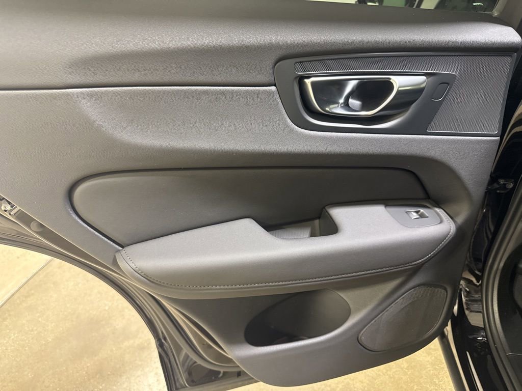 New 2026 Volvo XC60 T8 Ultra w/ Climate Package AWD/4WD image 20
