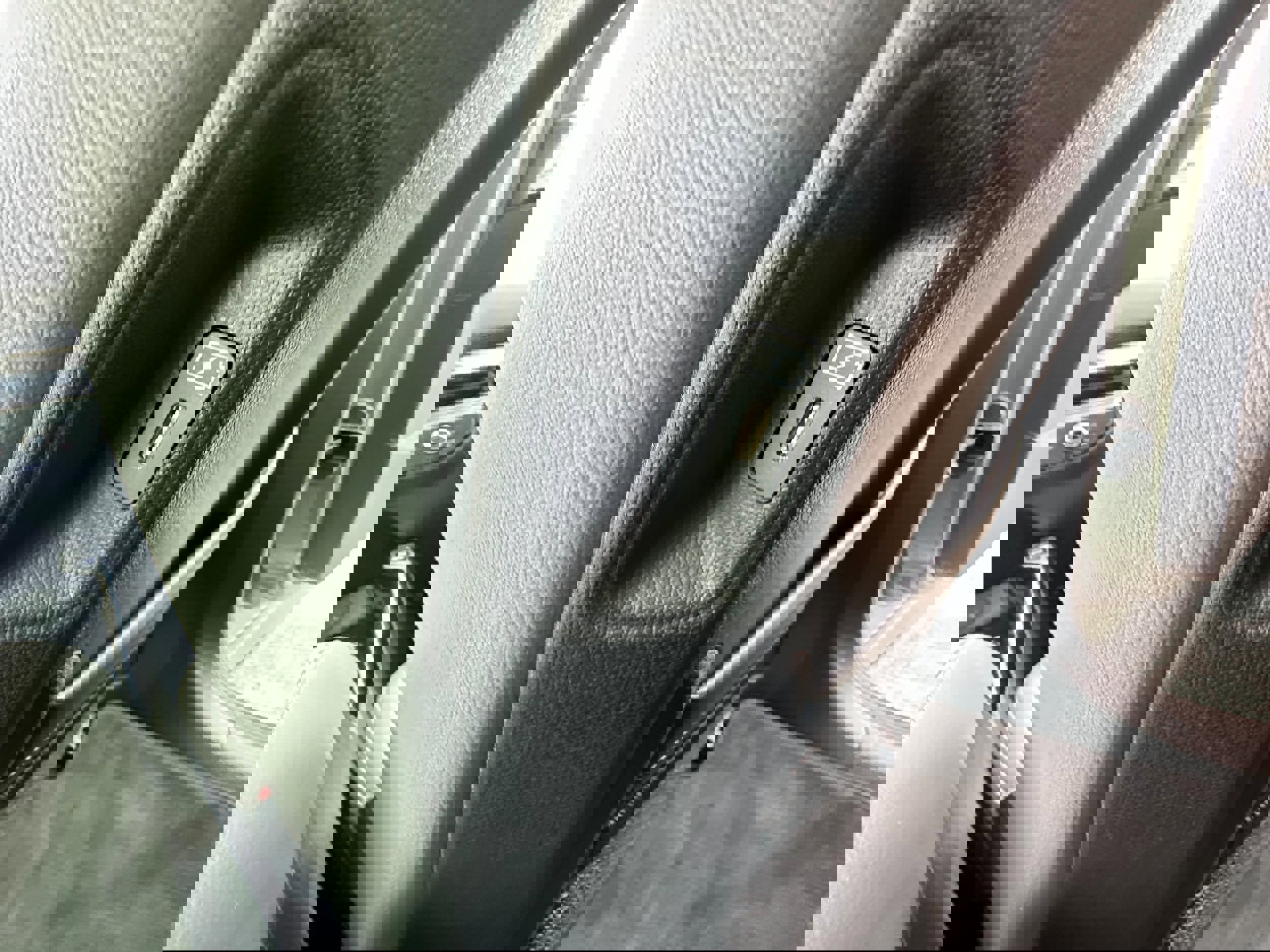 Used 2025 Kia Sorento SX Prestige w/ Sage Leather Package image 23