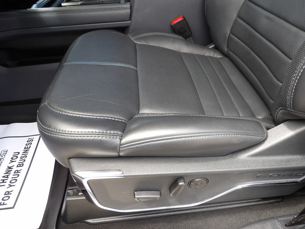 Used 2026 Ford F450 Platinum AWD/4WD image 19