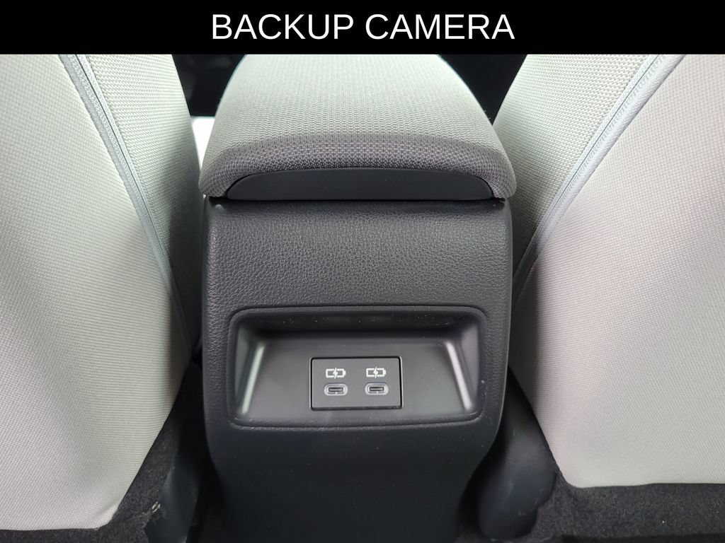 Used 2025 Toyota Corolla LE FWD image 9