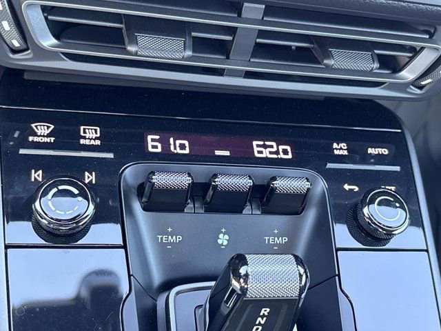 Used 2022 Porsche 911 Carrera image 34