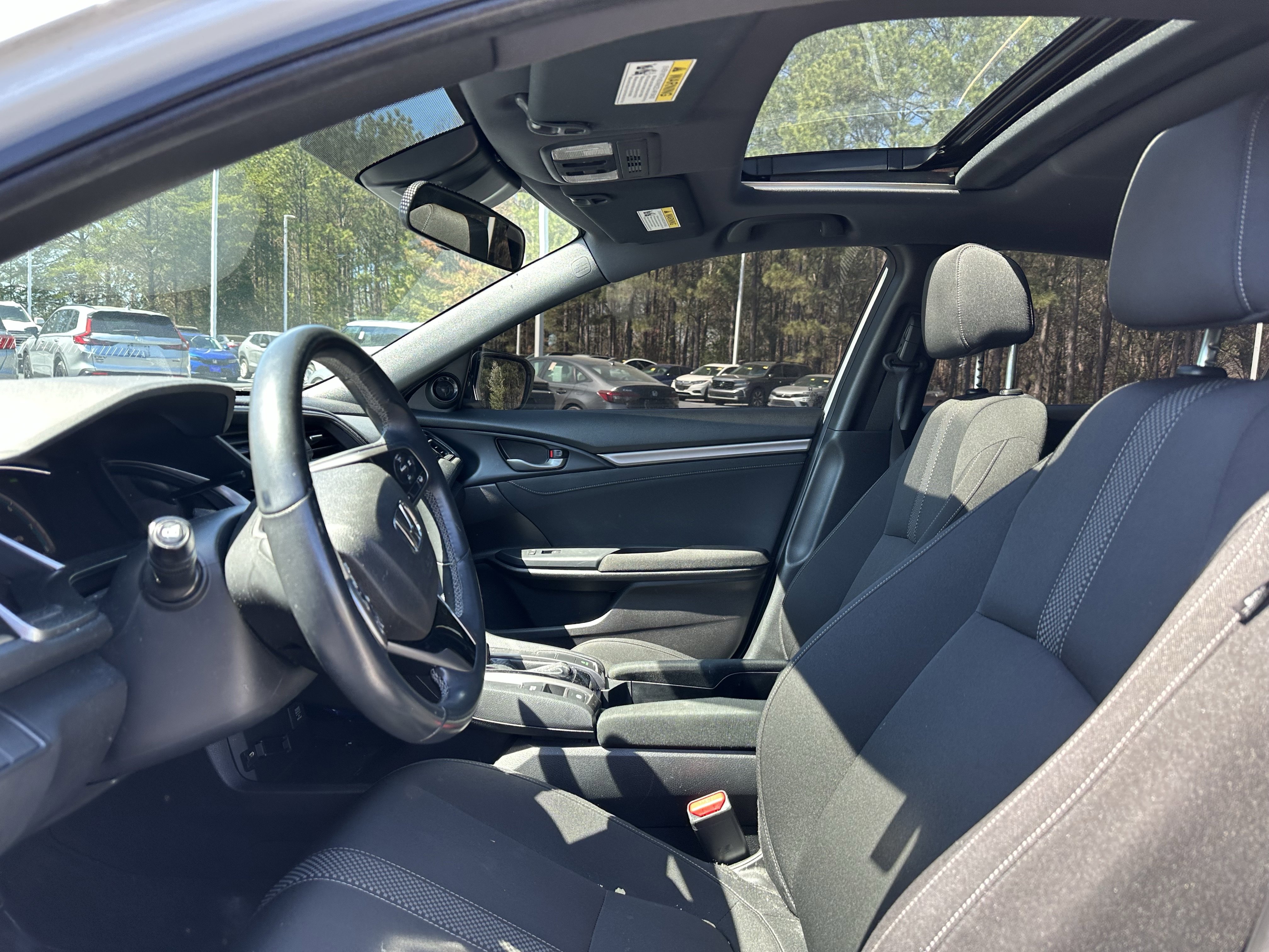 Used 2020 Honda Civic EX image 6