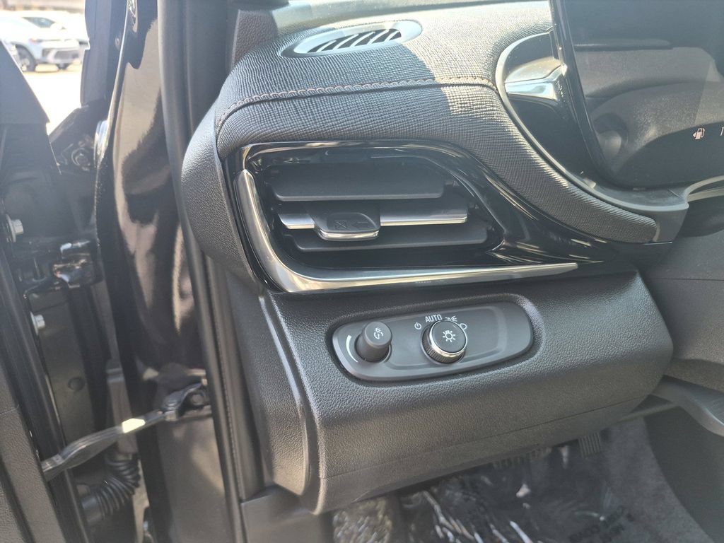 Used 2024 Buick Envista Avenir FWD image 12