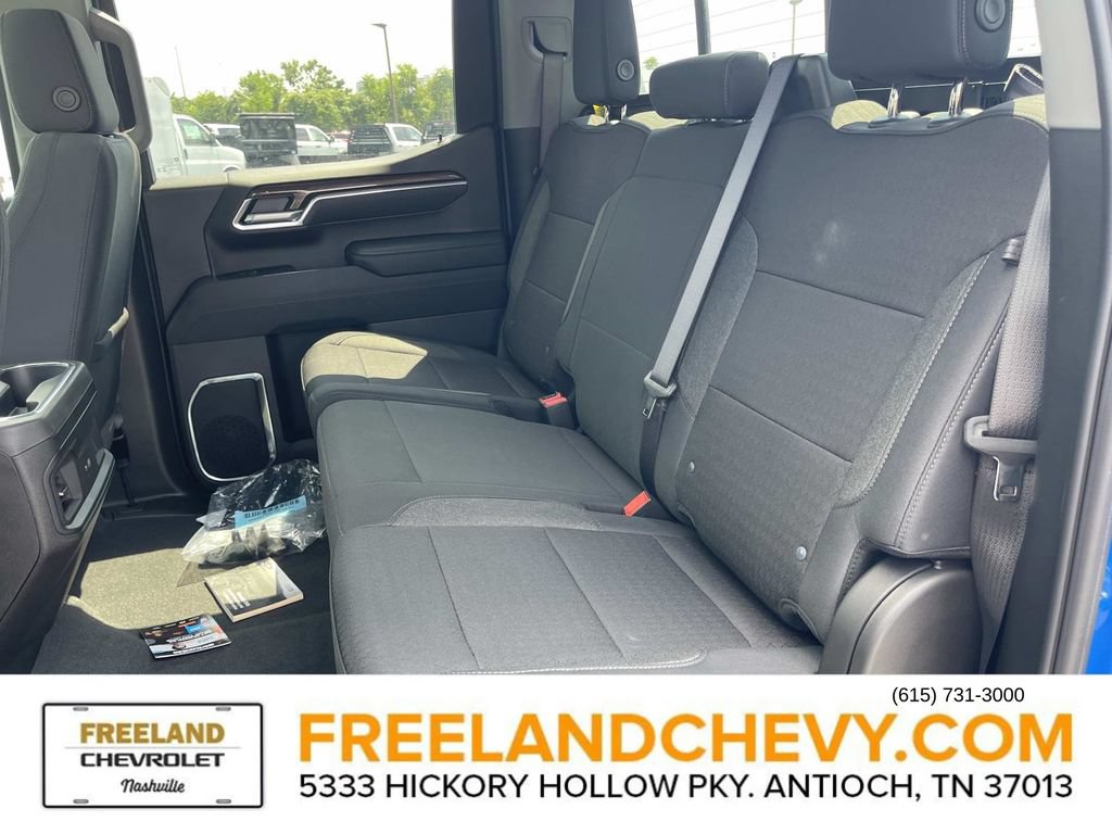 New 2025 Chevrolet Silverado 1500 RST AWD/4WD image 17