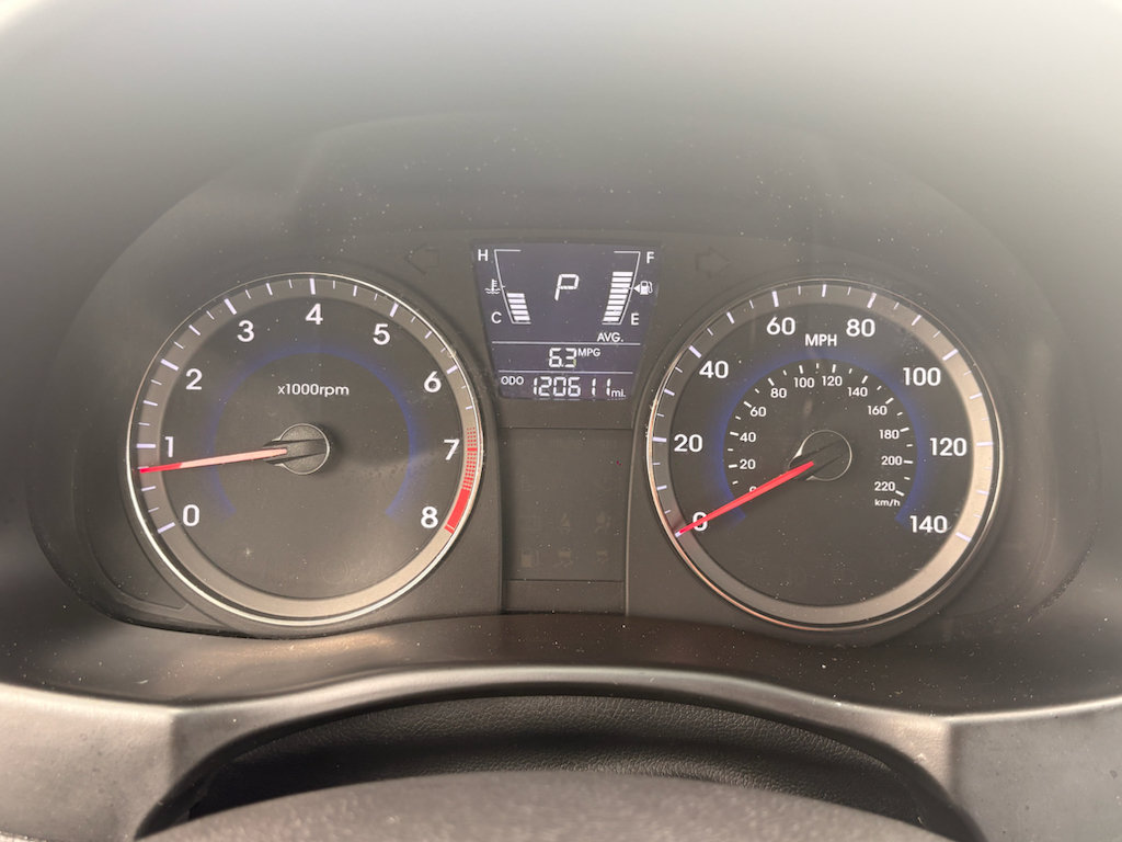Used 2013 Hyundai Accent GS FWD image 20