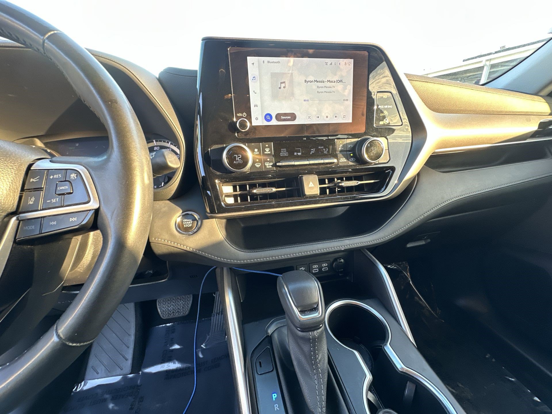 Used 2023 Toyota Highlander LE image 24