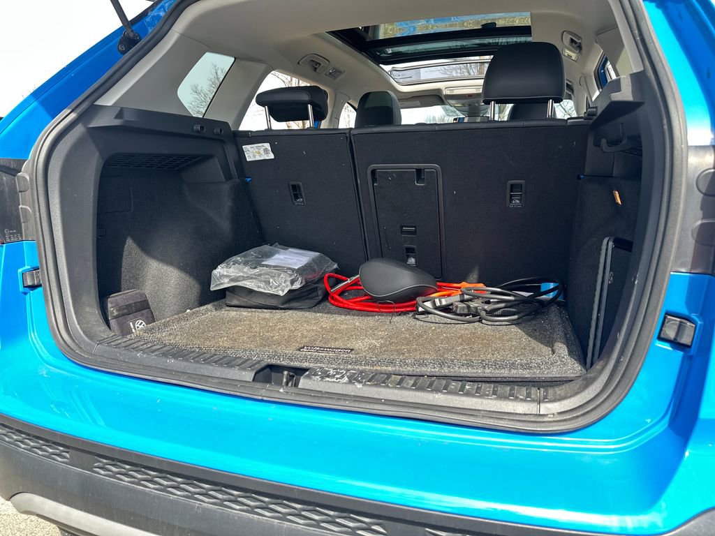 Certified 2023 Volkswagen Taos SE w/ Panoramic Sunroof Package image 14