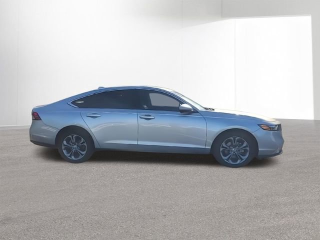 Used 2024 Honda Accord EX image 10