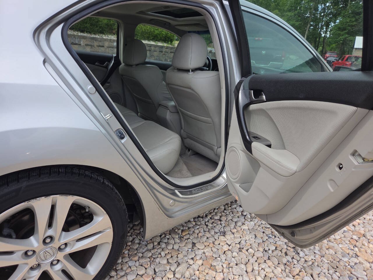 Used 2010 Acura TSX w/ Technology Package FWD image 24