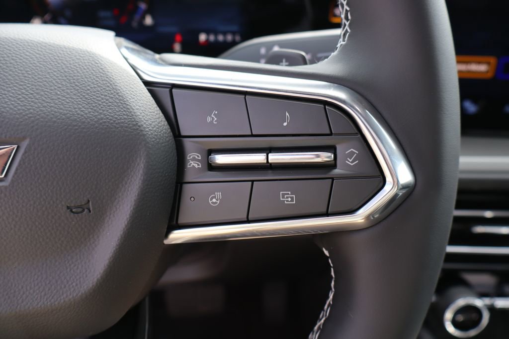 New 2026 Chevrolet Traverse LT FWD image 18