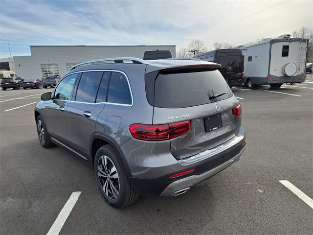 New 2026 Mercedes-Benz GLB 250 4MATIC image 5