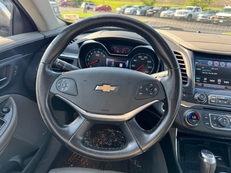 Used 2018 Chevrolet Impala Premier FWD image 12