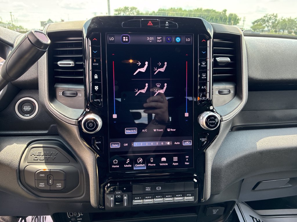 New 2026 RAM 3500 Tradesman AWD/4WD image 10