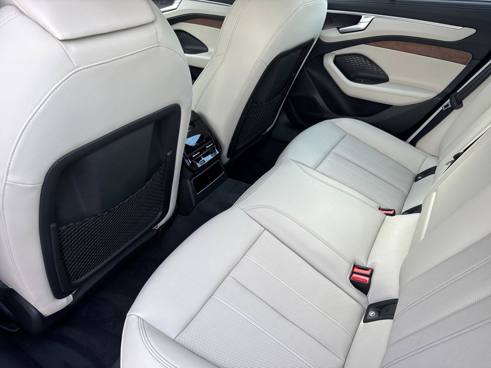 New 2026 Audi A6 Premium Plus AWD/4WD image 11
