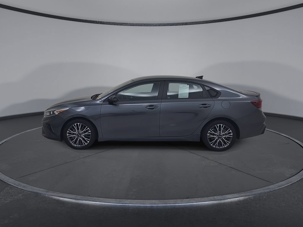 Used 2023 Kia Forte GT-Line w/ GT-Line Technology Package FWD image 11