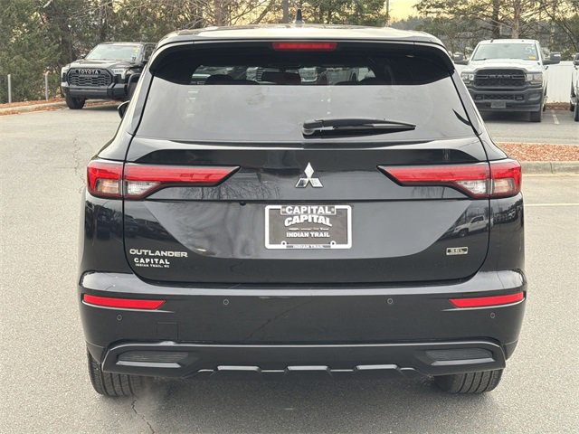 Used 2023 Mitsubishi Outlander SEL image 12