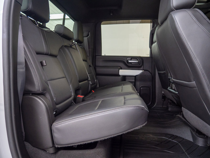 Used 2020 Chevrolet Silverado 3500 High Country AWD/4WD image 18