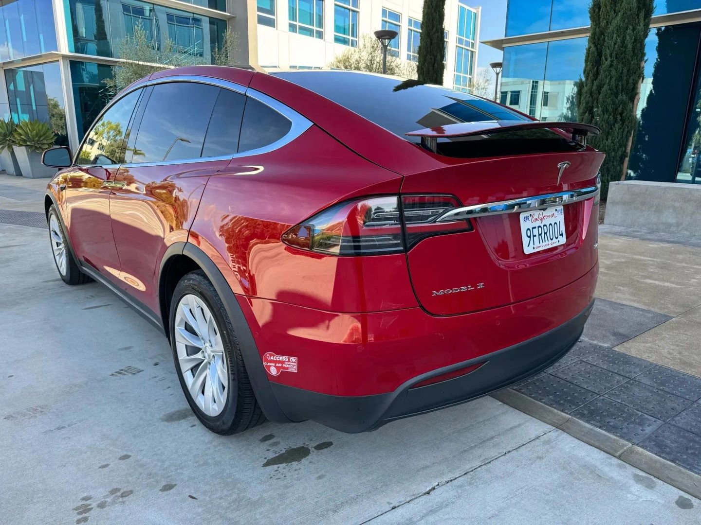 Used 2020 Tesla Model X Long Range AWD/4WD image 11