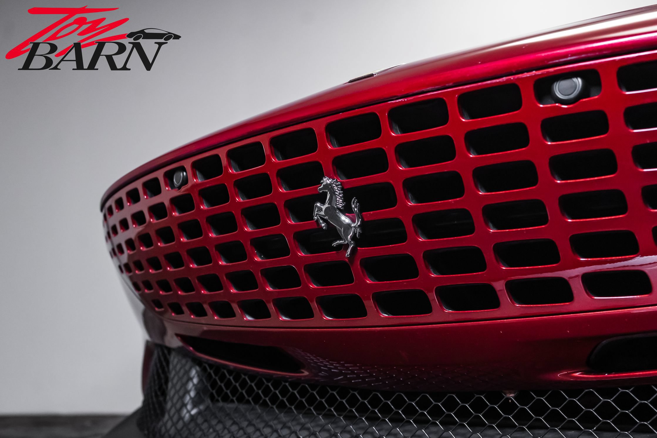 Used 2022 Ferrari Roma RWD image 9