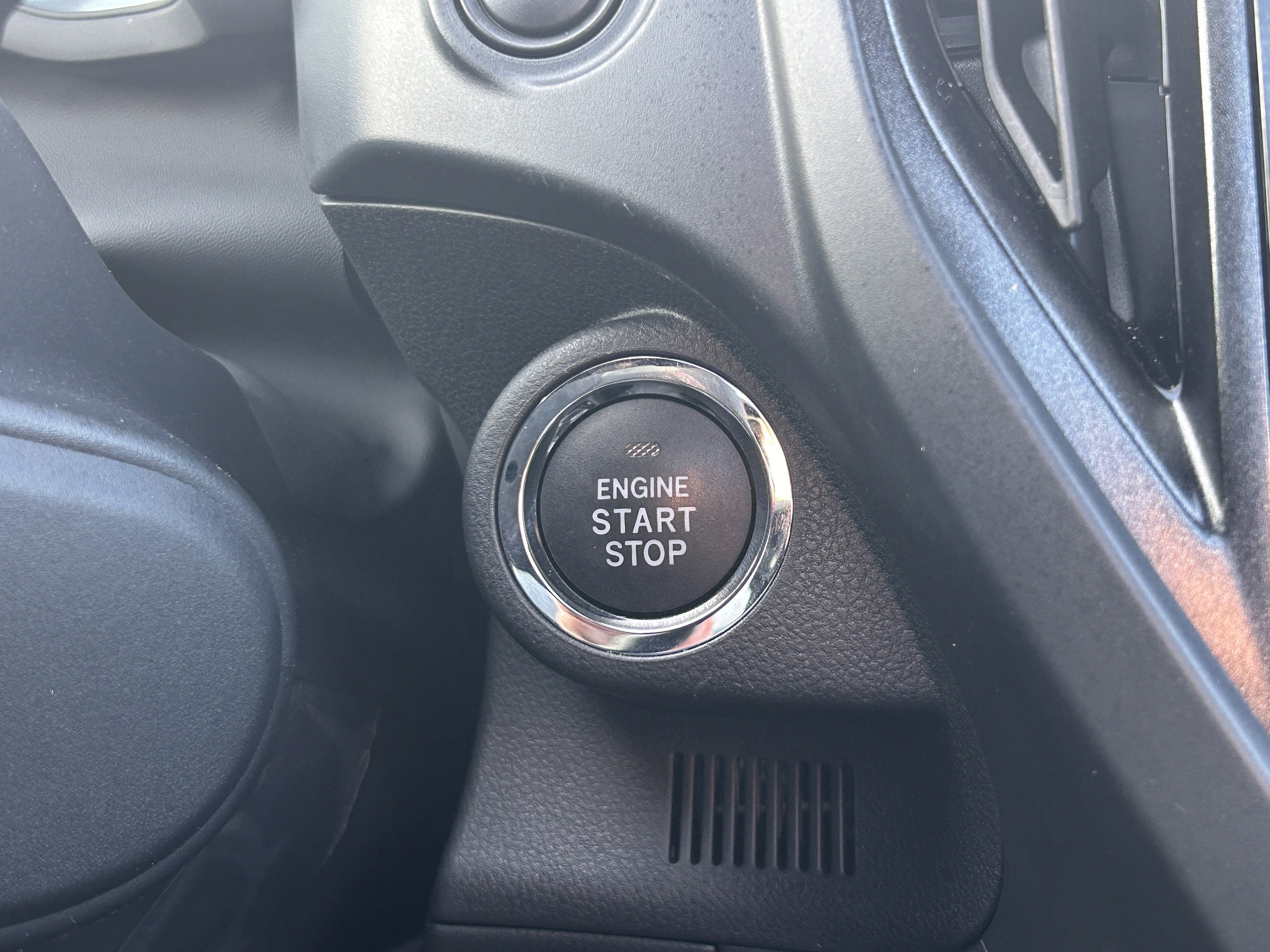 Certified 2025 Subaru Forester Premium image 17