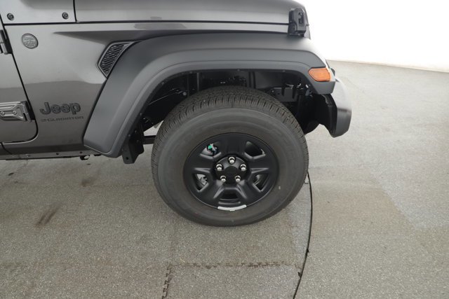 New 2025 Jeep Gladiator Sport image 3