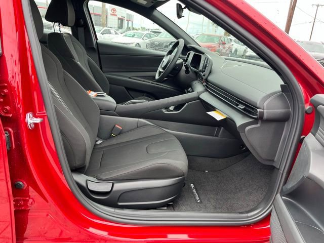 New 2026 Hyundai Elantra Sport w/ Cargo Package FWD image 22