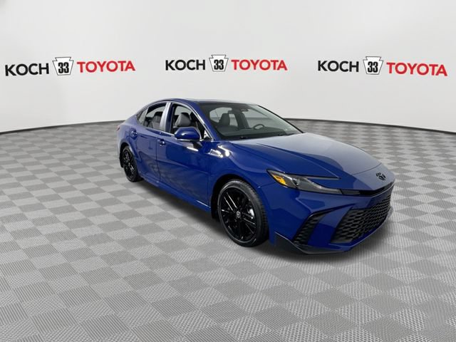 New 2026 Toyota Camry SE FWD image 2