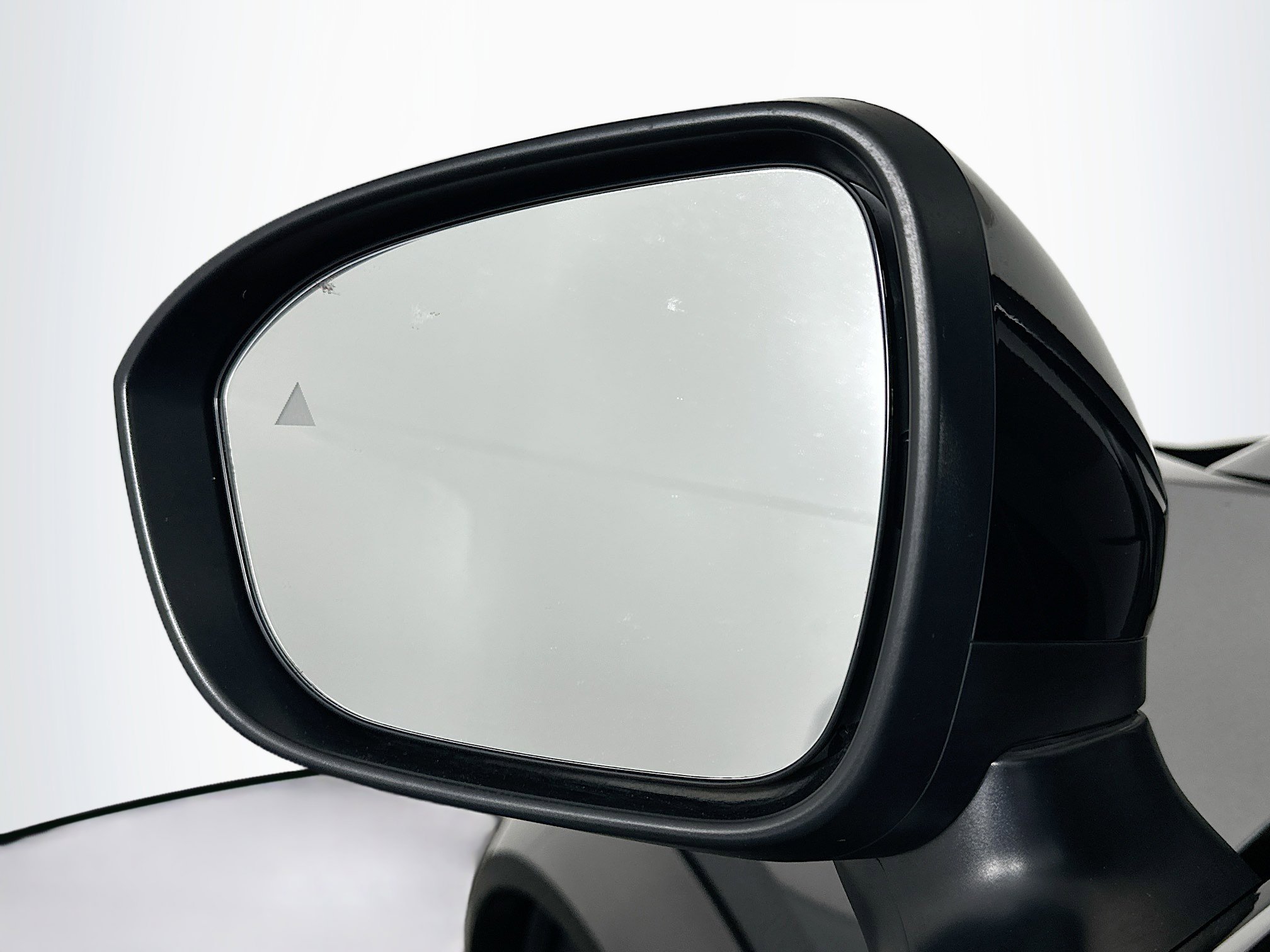 Used 2023 Nissan Ariya FWD image 16