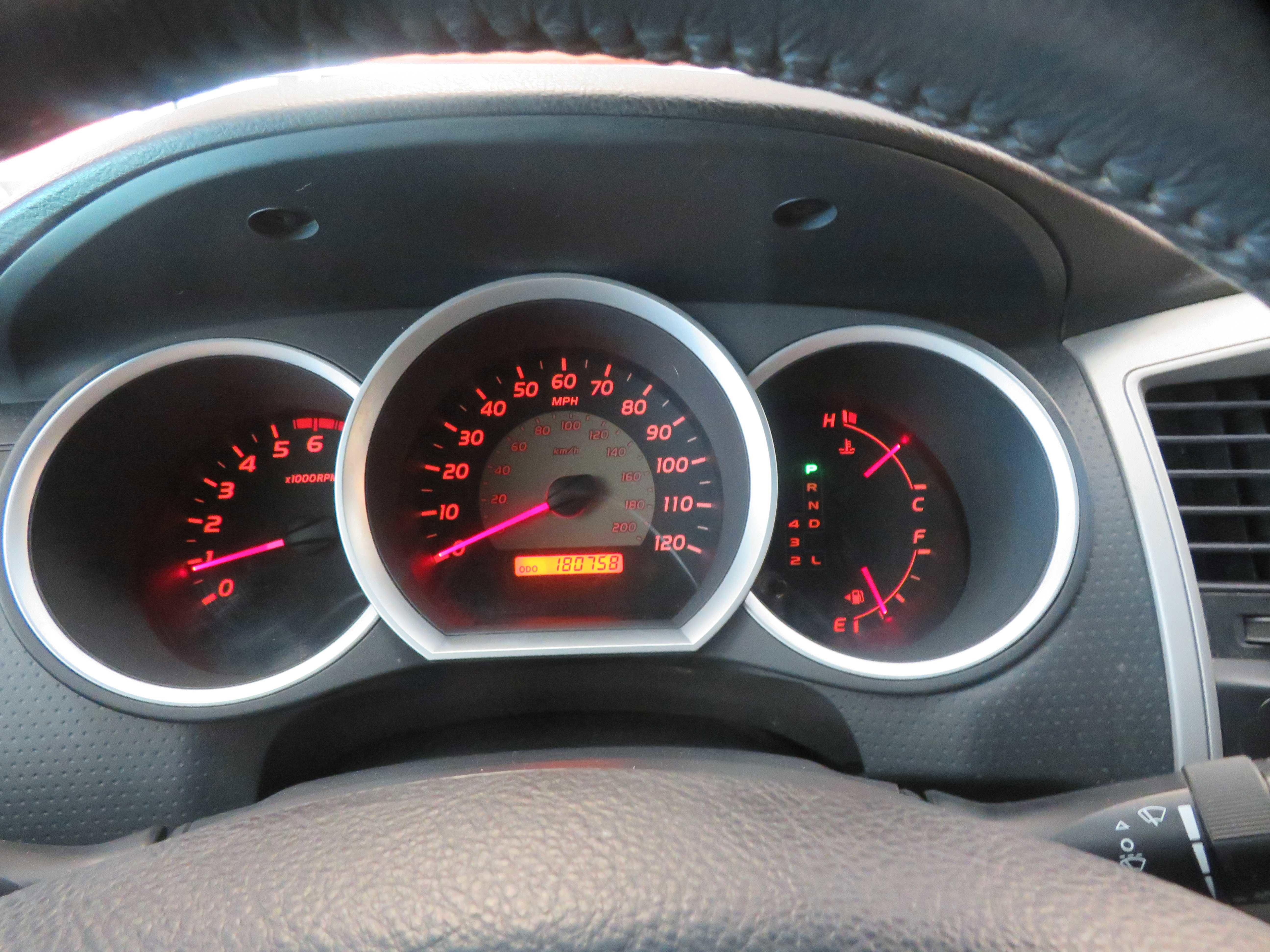 Used 2010 Toyota Tacoma PreRunner RWD image 31