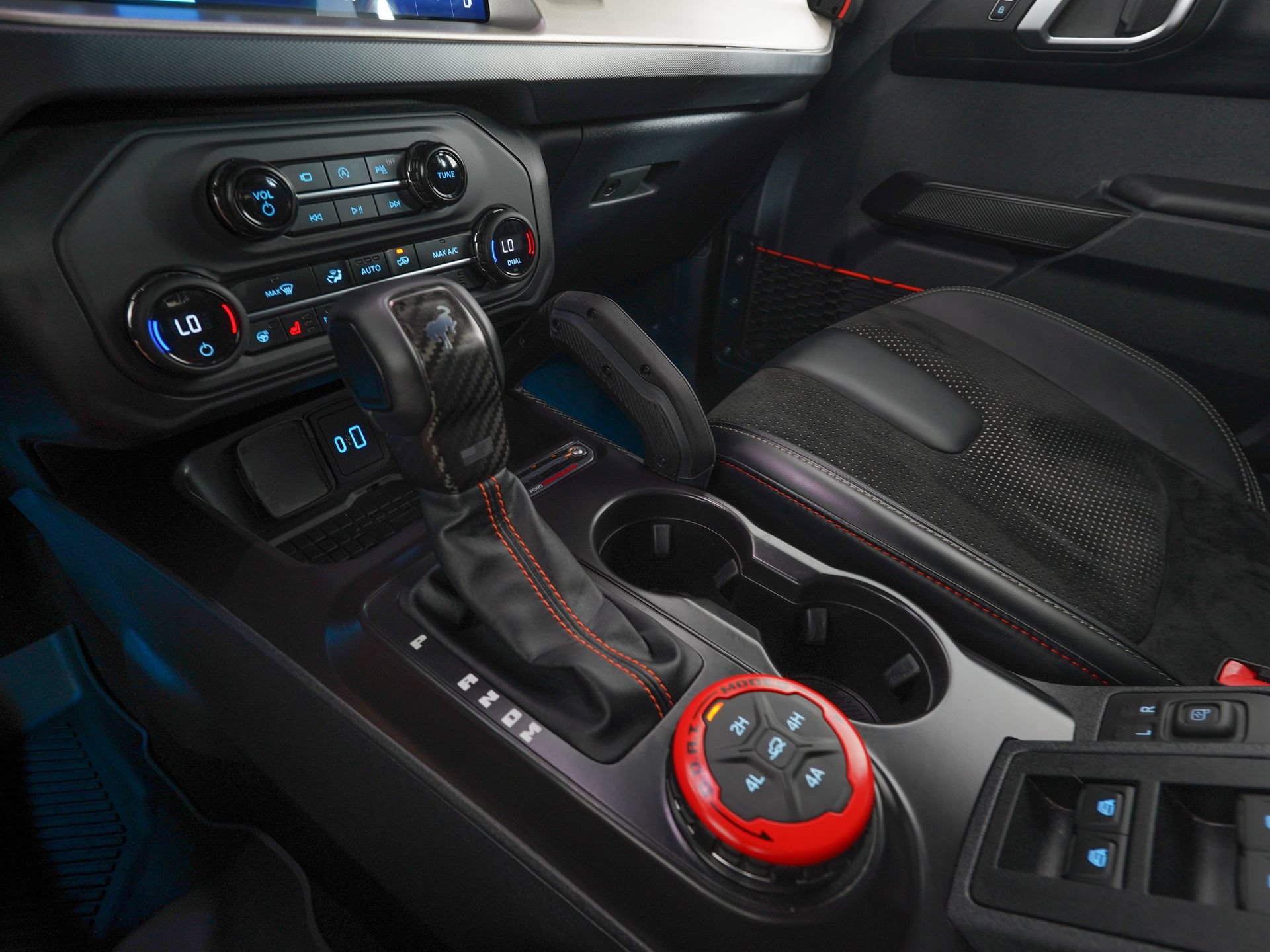 Used 2024 Ford Bronco Raptor w/ Interior Carbon Fiber Pack 6 AWD/4WD image 20