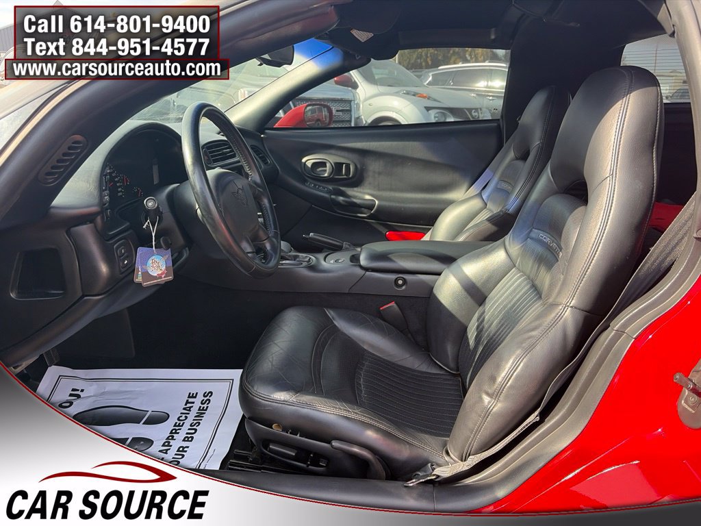 Used 1999 Chevrolet Corvette Coupe w/ Performance Handling Pkg RWD image 11