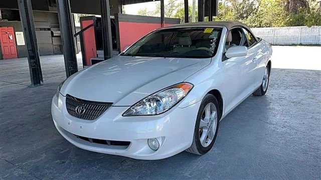 Used 2006 Toyota Solara SE image 1