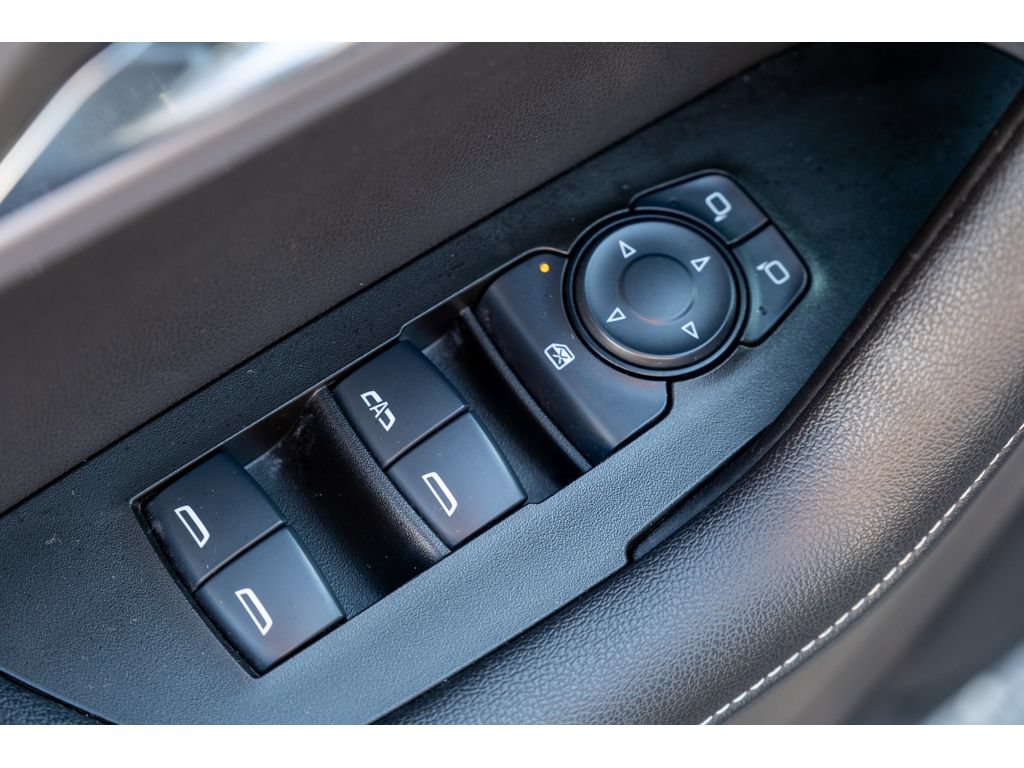 Used 2025 Chevrolet Blazer LT AWD/4WD image 14