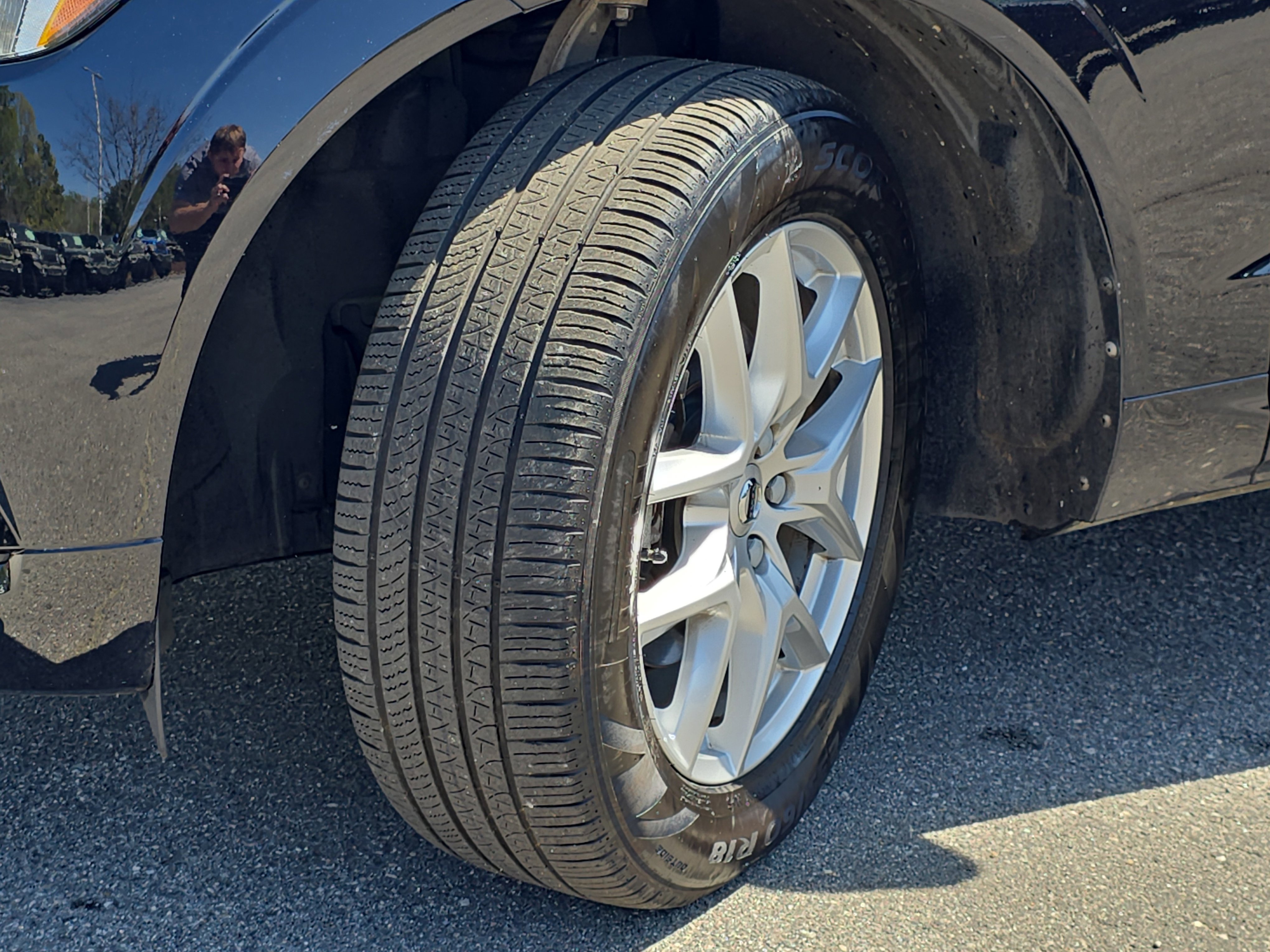 Used 2021 Volvo XC60 T5 Momentum image 33