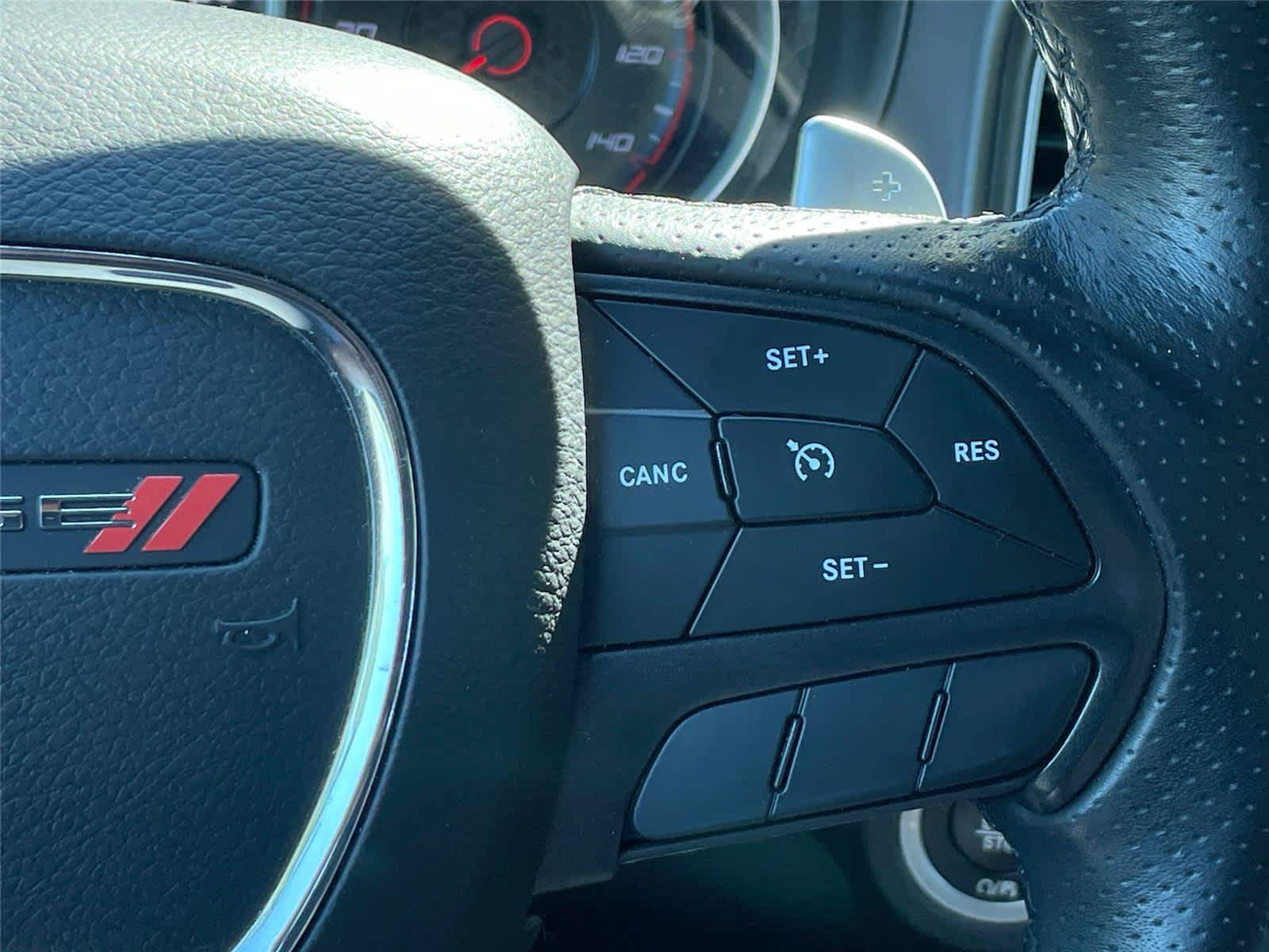Used 2019 Dodge Charger SXT w/ Cold Weather Package AWD/4WD image 18