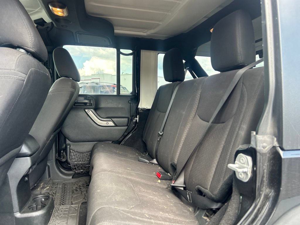 Used 2017 Jeep Wrangler Unlimited Sport AWD/4WD image 7