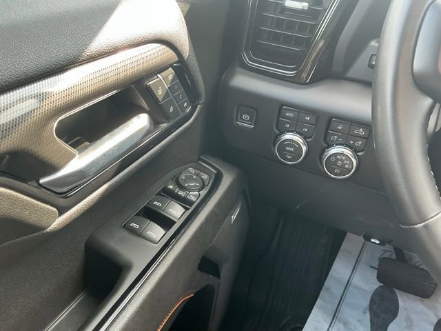 Used 2024 GMC Sierra 2500 AT4 w/ AT4 Premium Plus Package image 27