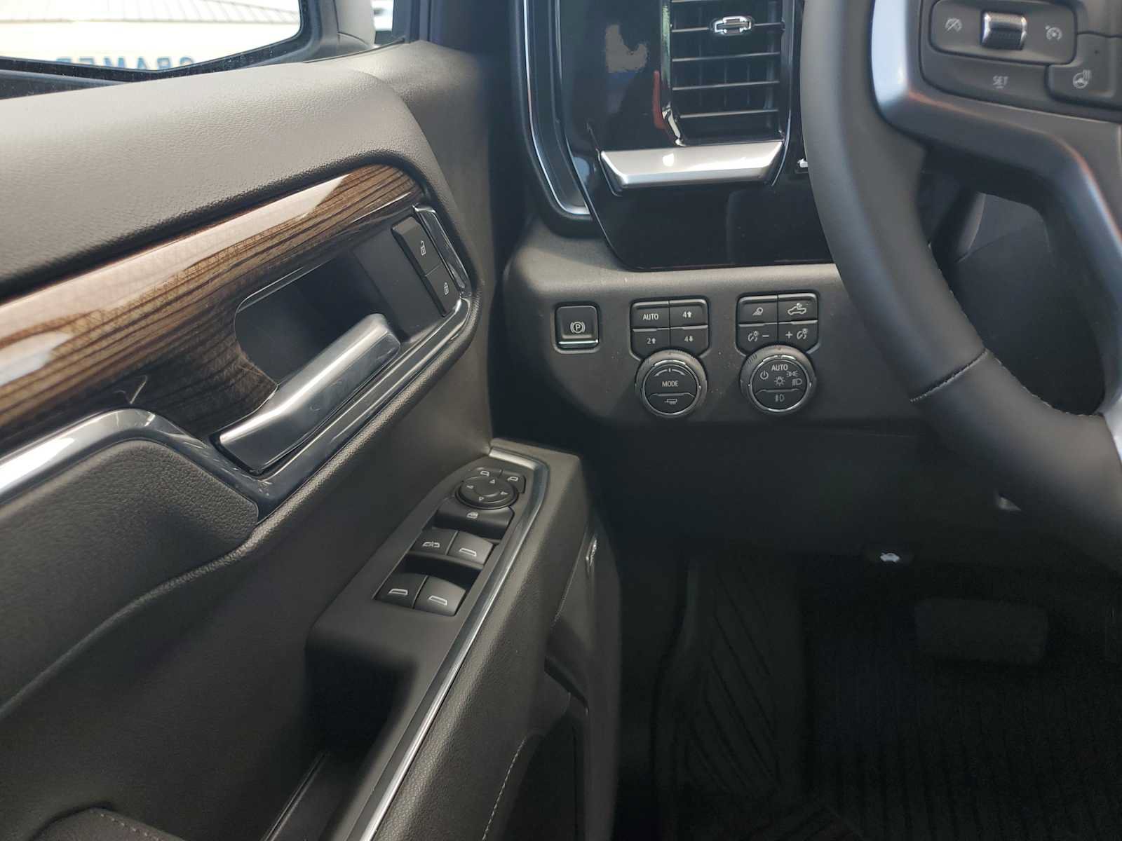 New 2026 Chevrolet Silverado 1500 LT Trail Boss w/ LT Trail Boss Premium Package AWD/4WD image 37