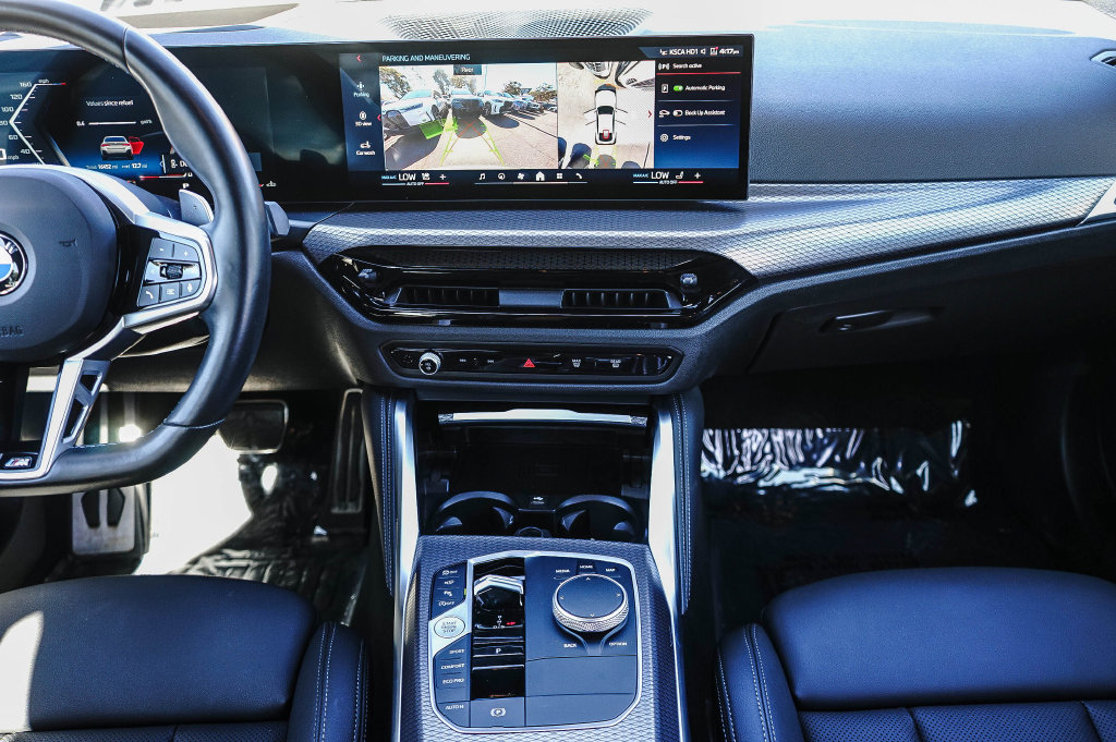 Used 2025 BMW M440i RWD image 13