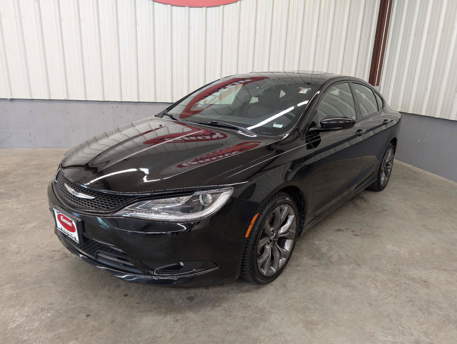 Used 2016 Chrysler 200 S w/ Navigation & Sound Group I AWD/4WD image 8