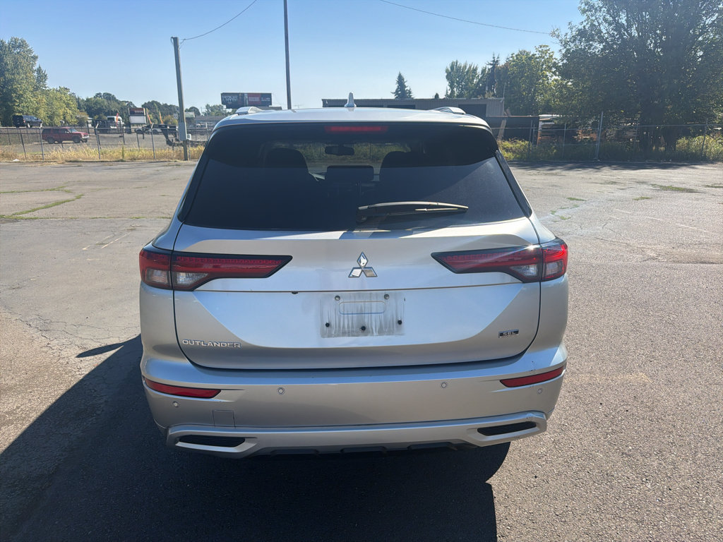 Used 2022 Mitsubishi Outlander SEL AWD/4WD image 6