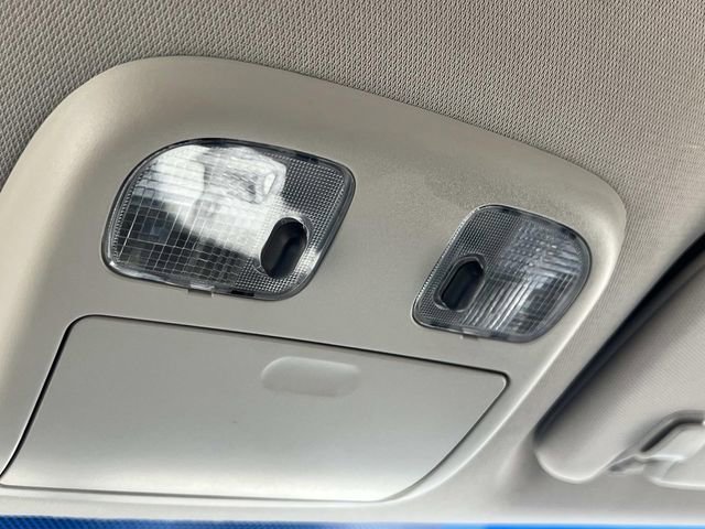 Used 2010 Ford Fusion SE FWD image 27