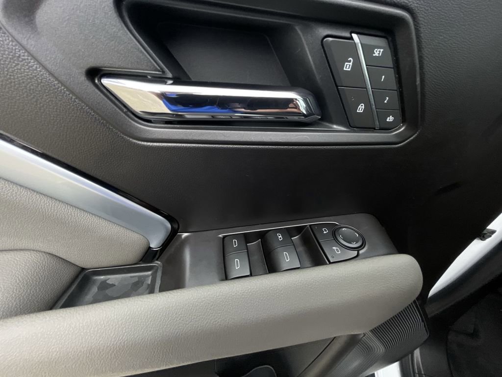 Used 2026 Chevrolet Colorado ZR2 w/ Technology Package image 23