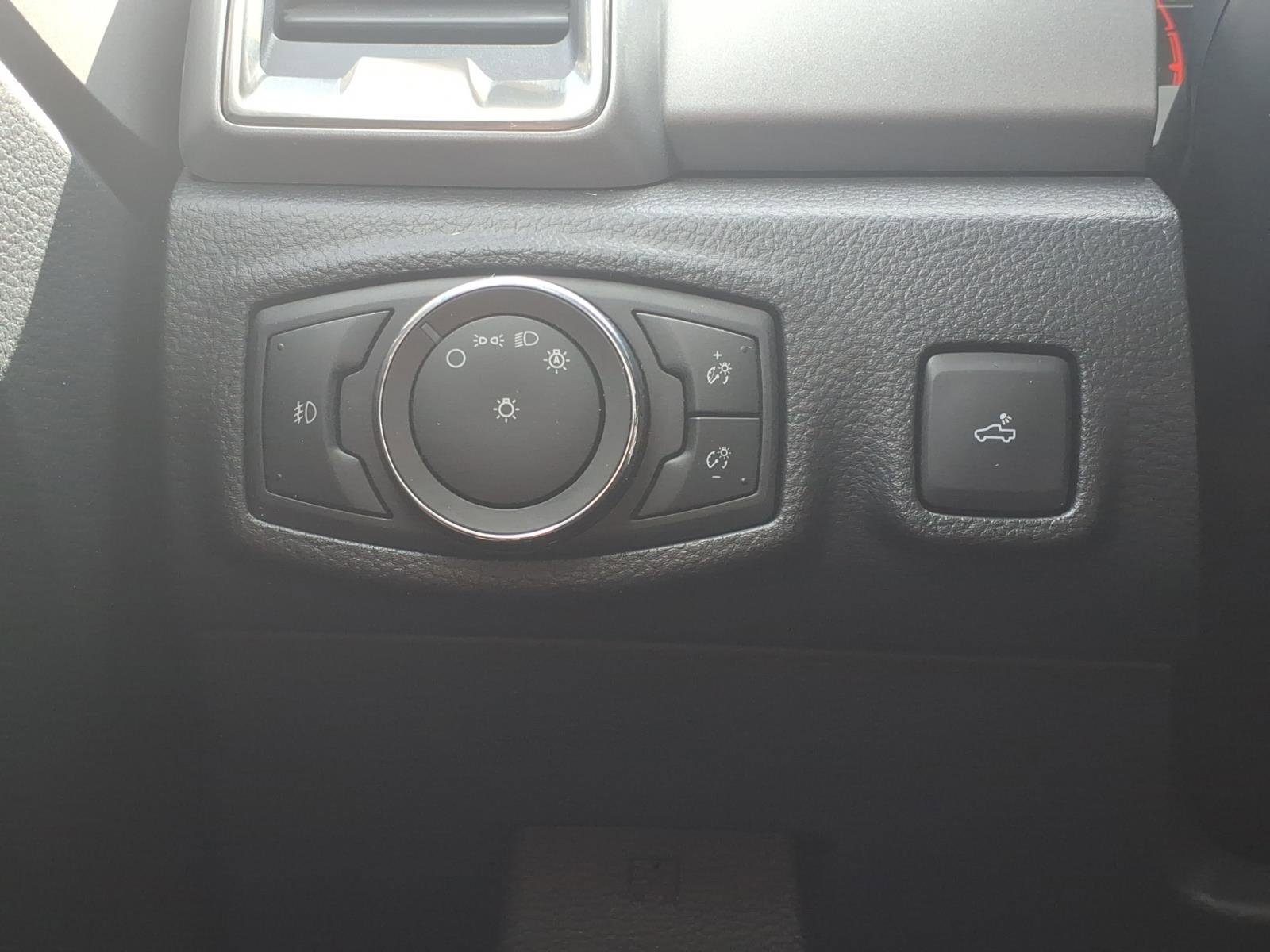 Certified 2020 Ford Ranger XLT w/ Equipment Group 302A Luxury image 17
