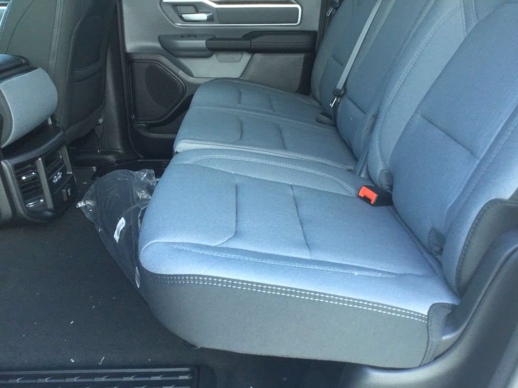 Used 2022 RAM 1500 Big Horn AWD/4WD image 17