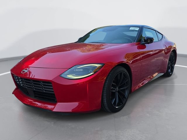 Used 2025 Nissan Z Performance w/ Floor Mat Package RWD image 8