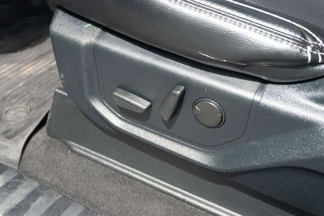 Used 2021 Ford F250 Lariat AWD/4WD image 23